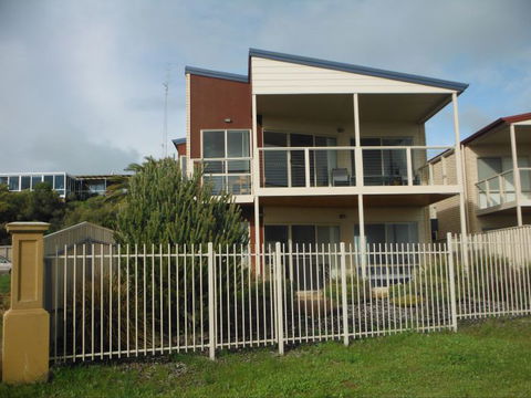 Tigh Na Mara - Accommodation China 0