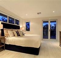 The Beach House Sanctuary Point - Accommodation Asia