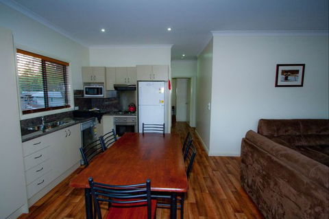 Moama On Murray Resort - Accommodation Guide 8