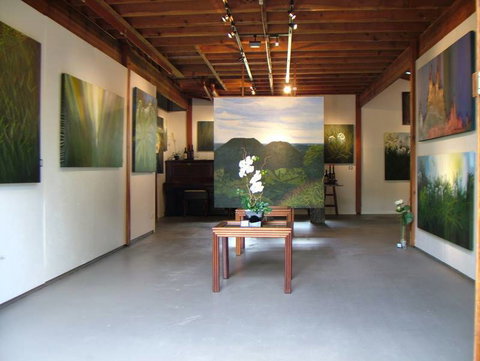 Greg Stevenson Art - Accommodation Asia 3