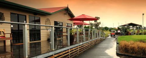 Thorny’s Putt-Putt - Accommodation Asia 0