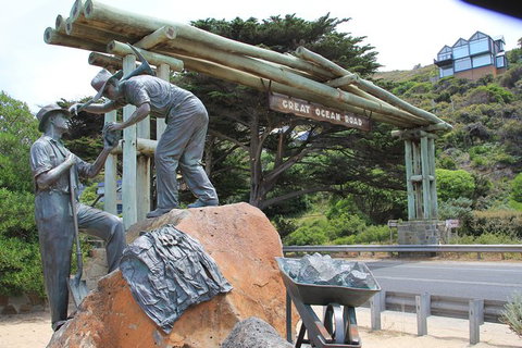 Helicopter Flight + Fine Dining Private Luxury Great Ocean Road Tour - Accommodation Guide 10