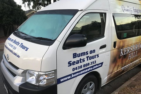 AirPort Transfers & People Mover - Accommodation Asia 0