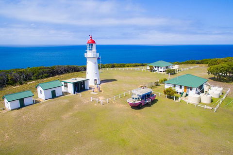 Full-Day 1770 Tour By LARC Amphibious Vehicle Including Sandboarding And Bustard Head Lightstation - Accommodation China 11