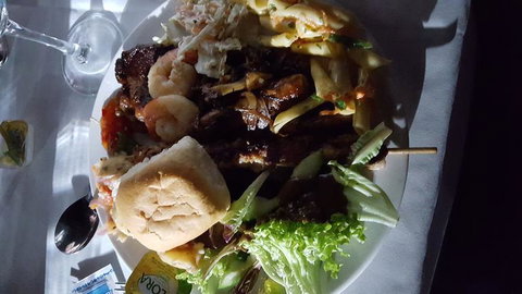 Uluru (Ayers Rock) Sunset With Outback Barbecue Dinner And Star Tour - Accommodation China 3