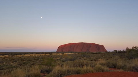 Uluru (Ayers Rock) Sunset With Outback Barbecue Dinner And Star Tour - Accommodation China 2