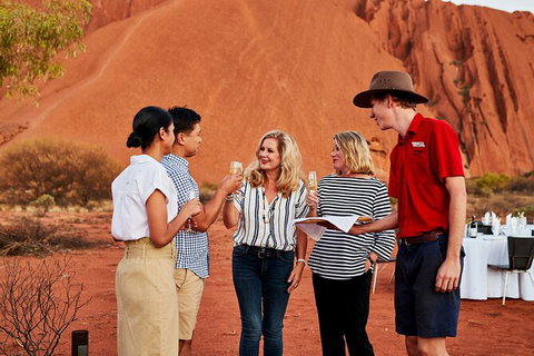 Uluru (Ayers Rock) Sunset With Outback Barbecue Dinner And Star Tour - Accommodation China 16