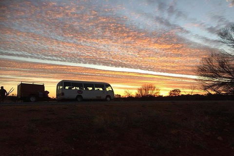 Bus Transfer: Alice Springs To Ayers Rock Resort - Accommodation Guide 0