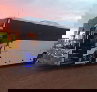 Alice Springs to Uluru Ayers Rock Coach Transfer - Accommodation Guide