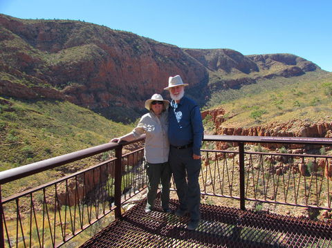 West MacDonnell Ranges Day Trip From Alice Springs - Accommodation Guide 4