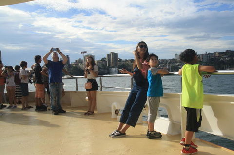 Sydney Harbour Sunset Dinner Cruise - Accommodation Asia 11