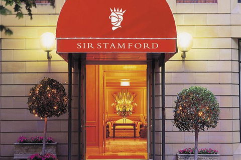 Skip The Line: The Gentleman Magician At Sir Stamford At Circular Quay Ticket - Accommodation Asia 4