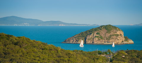 Capricorn Coast - Accommodation Guide 1