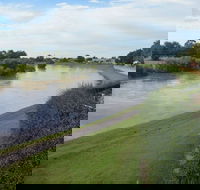 Duckenfield - Accommodation China