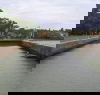 Lock 4 - Accommodation Guide