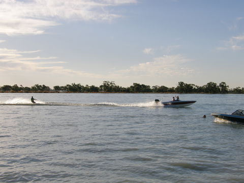 Moulamein Lake - Accommodation Asia 0