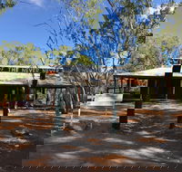 Elsey Homestead Replica - Accommodation Guide
