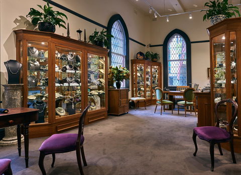 Gray Reid Gallery - Accommodation Guide 0