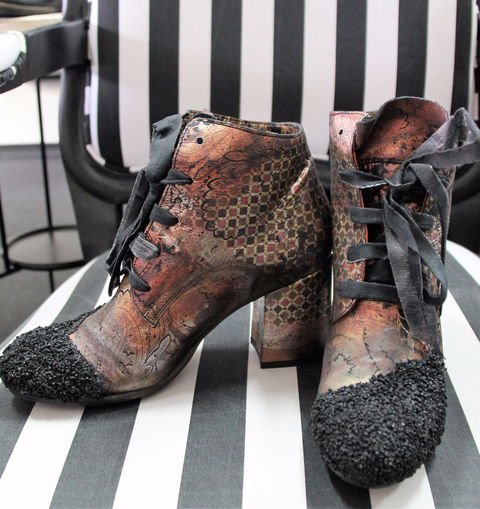Obsession Shoes Boutique - Accommodation Guide 1