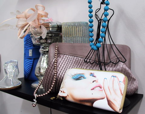 Obsession Shoes Boutique - Accommodation Guide 2