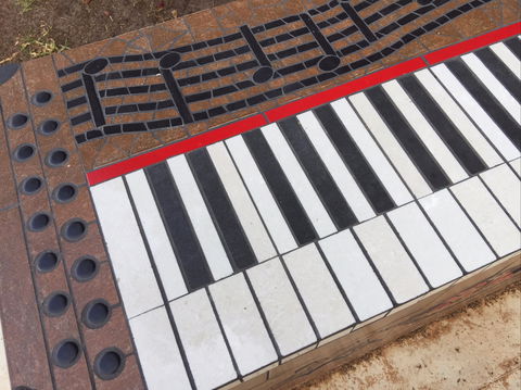 Piano Park Bench, Moonta - Accommodation China 2