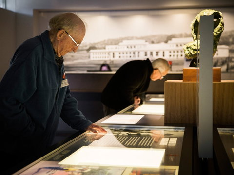 A Changing Australia: The Time Of Gough Whitlam - Accommodation Asia 2