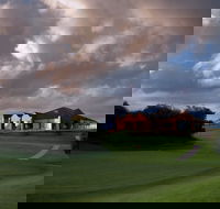 Albany Golf Club - Accommodation Guide