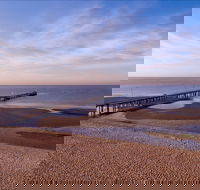 Altona Beach - Accommodation Asia