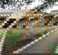 Braemar Gallery - Accommodation Guide