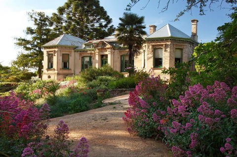 Buda Historic Home & Garden - Accommodation Asia 0