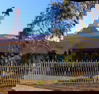 McFeeters Motor Museum and Visitor Information Centre - Accommodation Asia