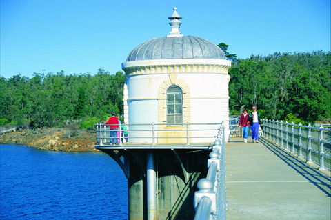 Mundaring Weir - Accommodation Guide 1