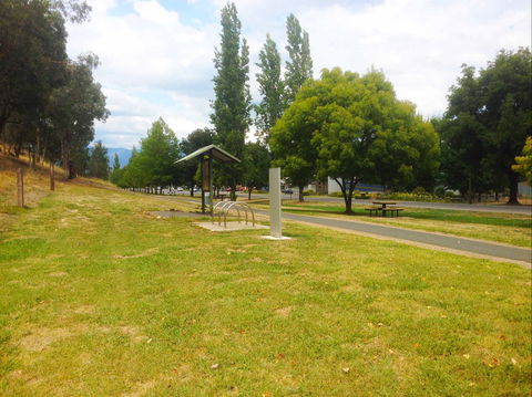 Myrtleford To Porepunkah 24km - Accommodation Asia 2
