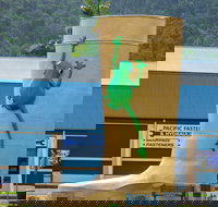 Tully Golden Gumboot - Accommodation China