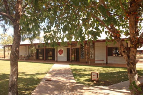 Waringarri Aboriginal Arts - Accommodation Asia 0