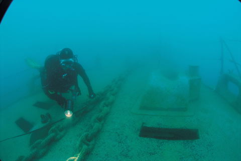 Ex HMAS Hobart Dive Site - Accommodation Asia 1