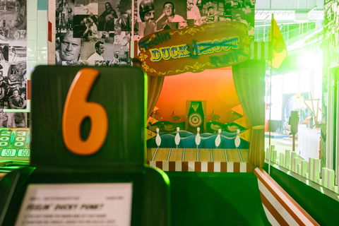 Holey Moley Carousel - Accommodation Asia 2