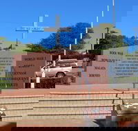 Port Lincoln War Memorial - Accommodation China