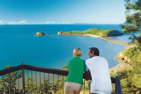 Ball Bay - Accommodation China 0