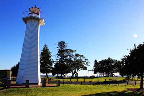 Cleveland Point Reserve - Accommodation Guide 2