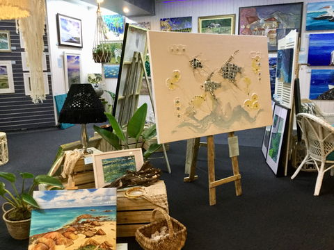 Straddievarious Gallery - Accommodation Guide 0