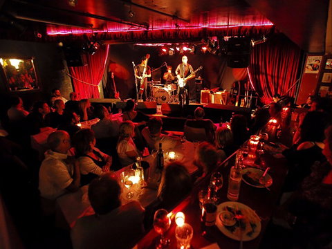 Brass Monkey Cronulla - Accommodation Guide 0