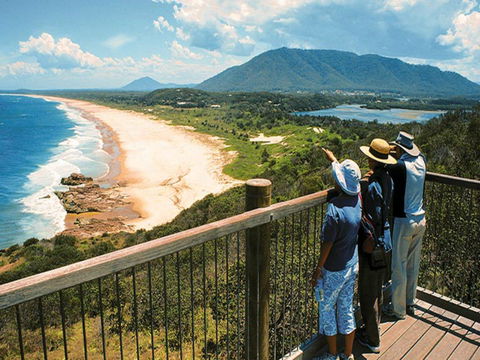 Charles Hamey Lookout - Accommodation Guide 0