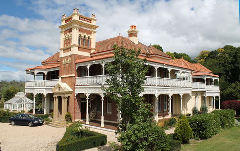 Langford House - Accommodation Asia 0
