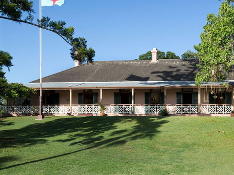 Newstead House - Accommodation China 0
