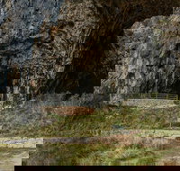 Yarrangobilly Caves  Castle walk - Accommodation China