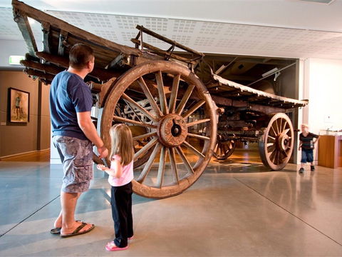 Western Plains Cultural Centre - Accommodation Guide 1