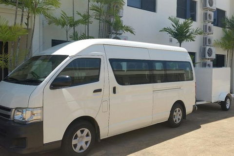 Airport Transfer To Or From Cairns Hotels For Up To 13 People (7am-10pm) - Accommodation Guide 0