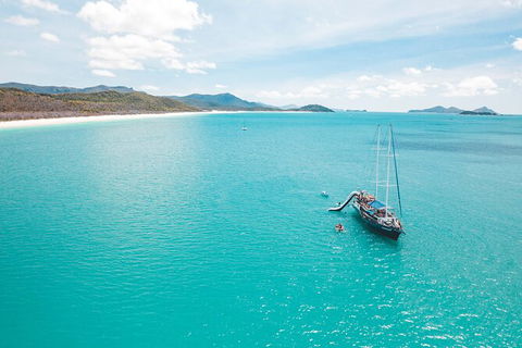 Day Sail The Whitsunday Islands On Atlantic Clipper From Airlie Beach - Accommodation Guide 4