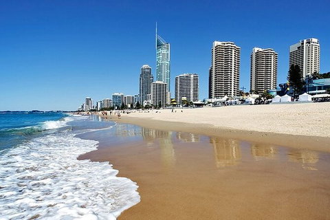 Gold Coast Airport Transfers : Airport OOL To Gold Coast City In Business Car - Accommodation China 5